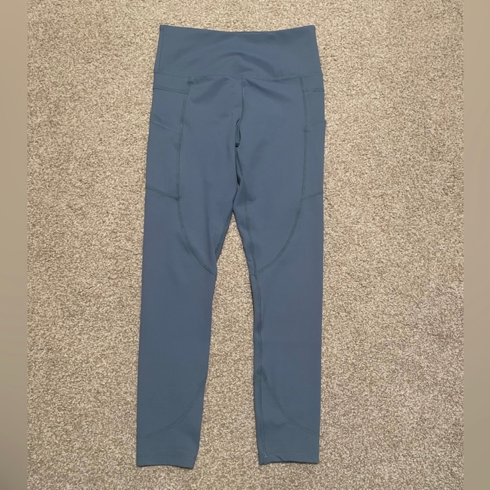 ZYIA Active teal workout pants, Size 4.